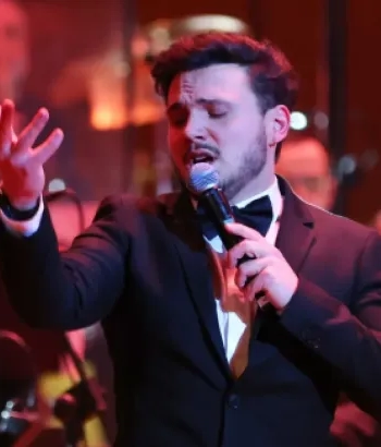 Տիտիանո | «Ազնավուրի ձայնը»